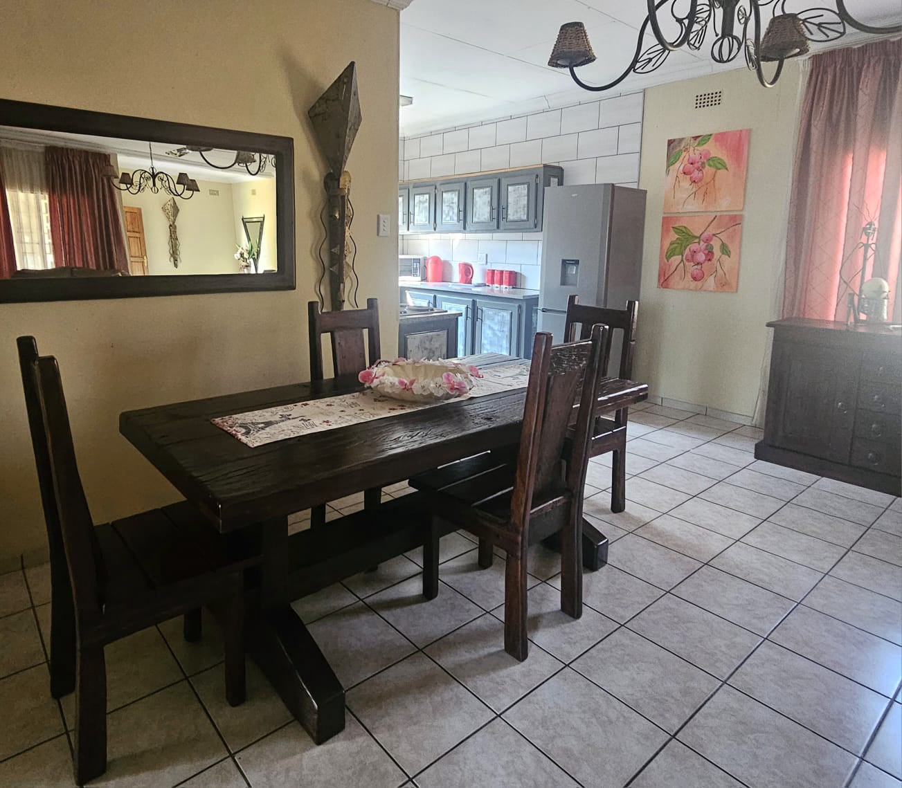 House 1 Dining room